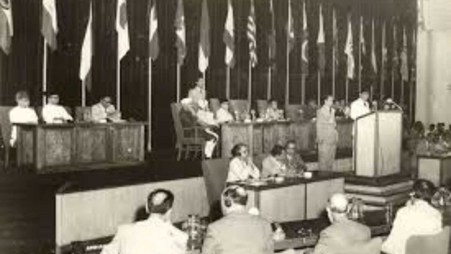 Gerakan Non-Blok Diplomasi Internasional di Masa Soekarno